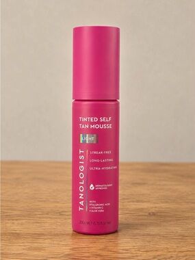 Tanologist Tinted Self Tan Mousse - Light Pink